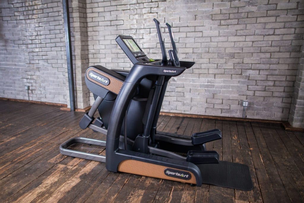 V886 16 Verso Cross Trainer SportsArt