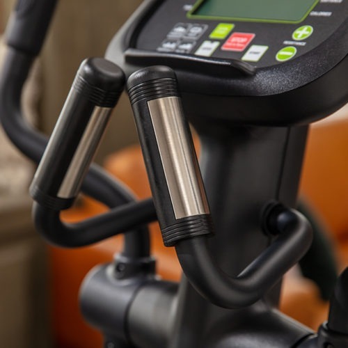 E80C Elliptical SportsArt