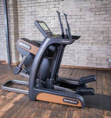 V886-16" Verso Cross Trainer