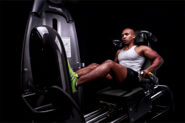 SA_25-Uniformed-Service-Strength_04-SA Product Lifestyle Photo-S Series Strength-45